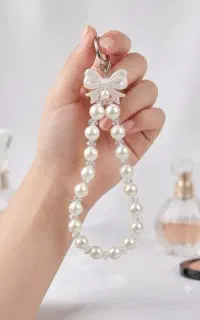 آویز گوشی