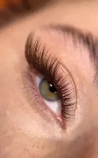 جذابیت در هر نگاه