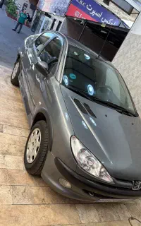 206 بی نظیر ماشین