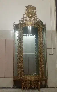 ویترین برنجی