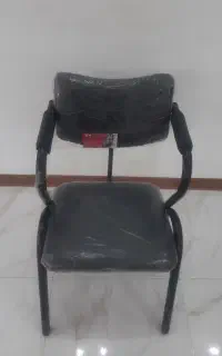 صندلی کاملا نو