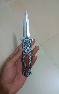 چاقو تزئینی