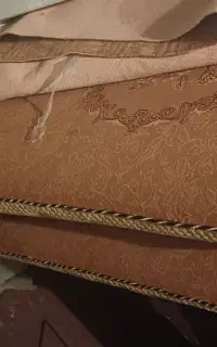 پشتی سنتی