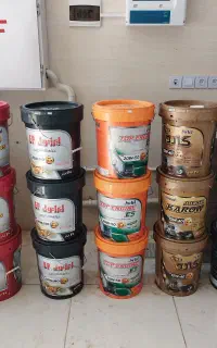 روغن موتور ماشین سبک و سنگین