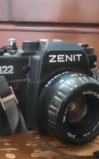 دوربین عکاسی zenit 122