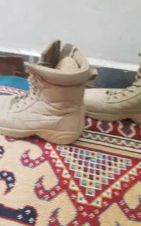 کفش  کوه نوردی