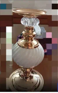 دو عدد شمعدان رو میزی