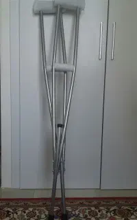 عصای زیر بغل