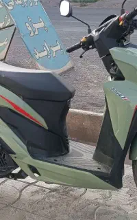 موتور سیکلت اتومات پا به صفر