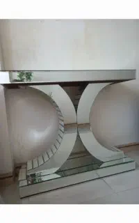 کنسول تمام آیینه