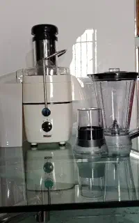 آبمیوه گیر ۳ کاره نو