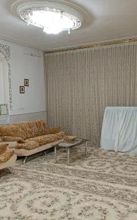 فروش منزل مسکونی(محله بسیار امن زیر قیمت)