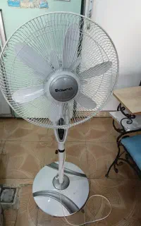 پنکه ایستاده ساینا با کنترل
