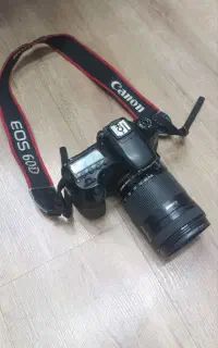 دوربین canon 60D