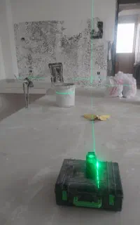 به یک شاگرد کاشیکار نیازمندم