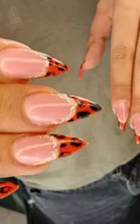 آموزش کاشت ناخن بصورت حرفه ای
