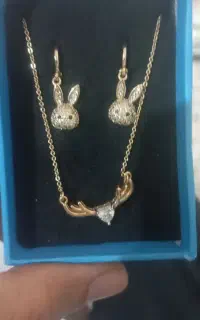 گردنبند و گوشواره
