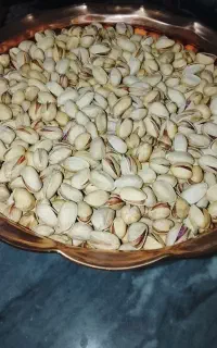 پسته خام