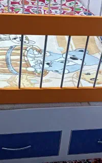 تخت خواب و کمدکودک