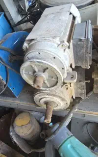 دینام سنگبری سنگبر برش سنگ ایتالیایی سالم