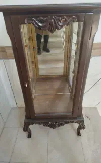 مینی بوفه در سه طبقه رنگ قهوه ای
