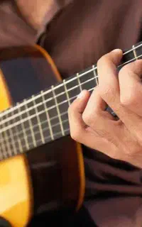 تدریس خصوصی گیتار کلاسیک ..پاپ