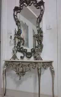 آینه و شمعدان برنجی