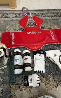 ست کامل تجهیزات مبارزه تکواندو Dae Do+Adidas+IDM