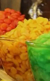 فروشنده خانم