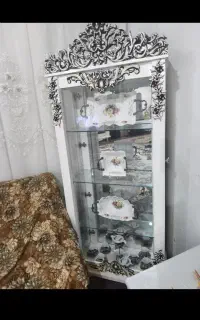 بوفه تمیز سالم بدون شکستگی فقط 4میلون و دویست