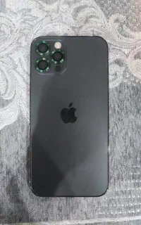 ایفون 12 پرو تمیز