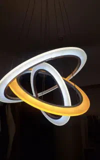 تو‌‌‌‌‌لید کنند‌‌‌ه لو‌‌‌سترهای فا‌‌نتزی