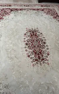 سه عدد فرش تر و تمیز