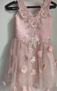 لباس مجلسی بچگانه