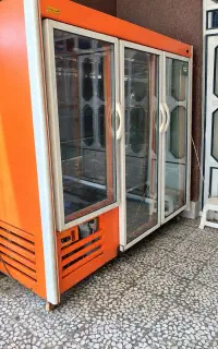 یخچال فروشگاهی ایستاده 3 درب