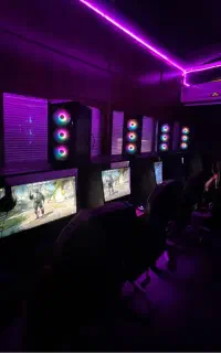 فروش ومعاوضه۴عددکامپیوتر گیمینگ حرفه ای(pc gaming)