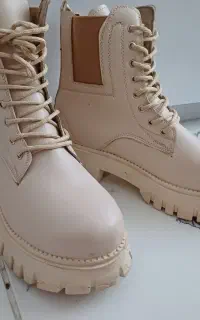 نیم بوت