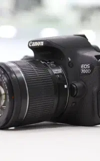 دوربین عکاسی کنون در حد نو