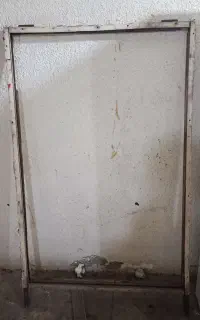 تابلو ۸ فلزی