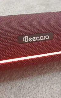 اسپیکر Beecaro
