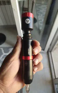 دستگاه تتو ،صندلی،ارم رست تتو