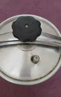 زود پز و چند تا وسایل