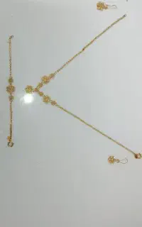 گوشواره گردنبند دستبند طلا