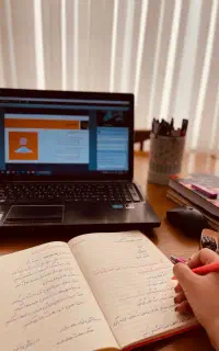 مدیریت پیج و سناریست فروش