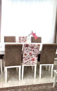 میز نهارخوری ۸ نفره سالم و تمیز