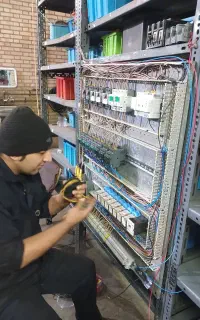 انجام کلیه پروژه برق صنعتی و ساختمانی(کلی و جزیی)