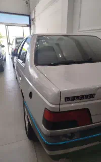 پژو 405