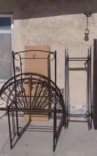 تخت خواب دونفره فلزی