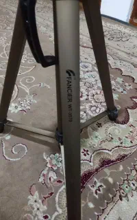 سه پایه دوربین
