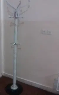 جا لباسی عمودی